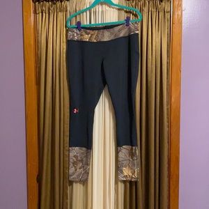 Under Armour Cold Gear black and camo pants